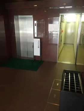ニッケイビルの外観