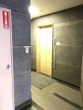 柿澤ビルの外観