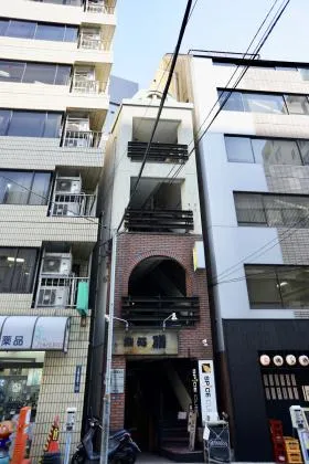 小伝馬町ビルの外観