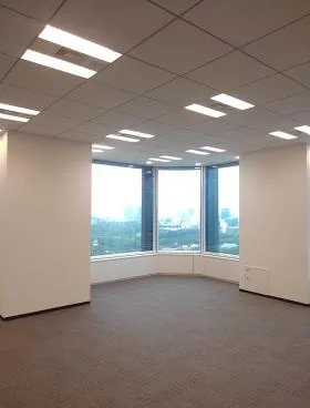 丸の内パークビルディングの外観