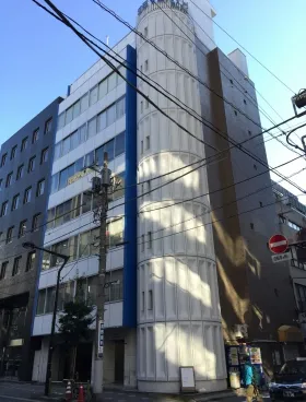 セブンスビルの外観