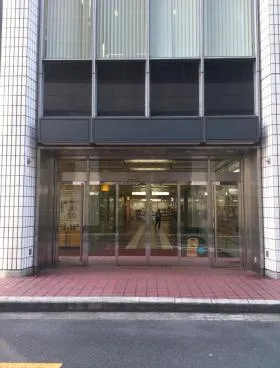 有楽町電気北館ビルの外観