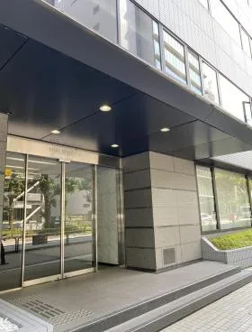 NMF駿河台ビルの外観