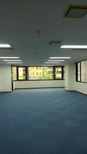 パールビルの外観