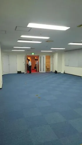 パールビルの外観