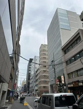 パールビルの外観