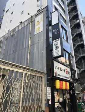 鈴木ビルの外観