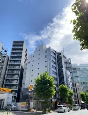 鈴木ビルの外観