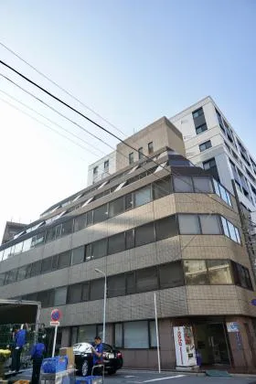 森友第1ビルの外観
