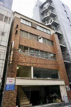 日東ビルの外観