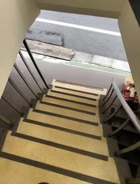 日東ビルの外観