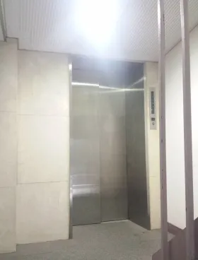 高林ビルの外観