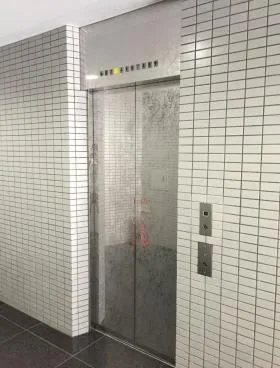新川大原ビルの外観