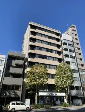 東京海苔会館ビルの外観
