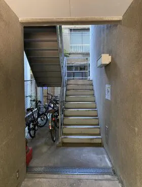 東京海苔会館ビルの外観