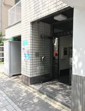 エムプレイス日本橋(旧:冨田ビル)ビルの外観