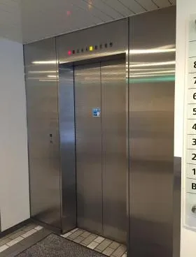 堀留ゼネラルビルの外観