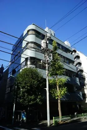 NS26ビルの外観