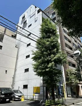 ルート蛎殼町ビルの外観
