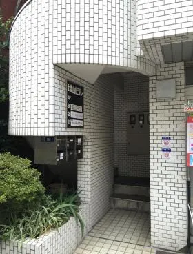 増山ビルの外観