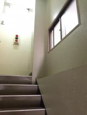 半田ビルの外観