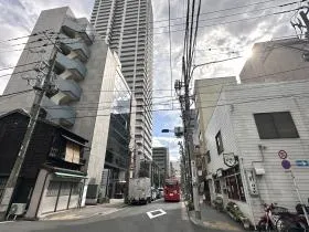 日本橋人形町プレイス(旧:日本橋岡村ビル)ビルの外観