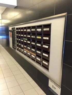 ウィンド八丁堀ビルの外観