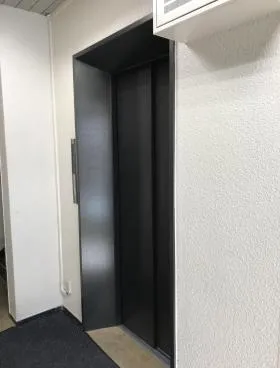 八丁堀ビルの外観