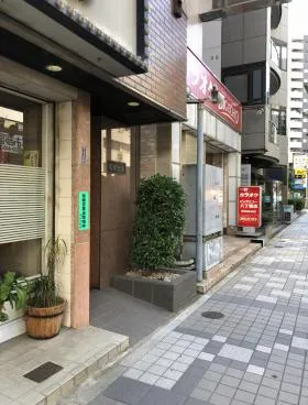 塩部ビルディングの外観