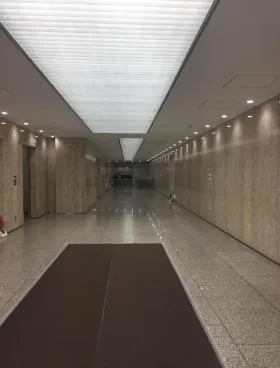 新日石ビルの外観