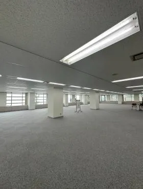新日石ビルの外観