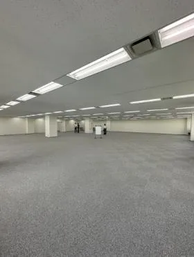 新日石ビルの外観