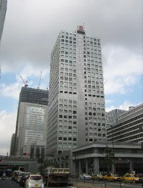 朝日生命大手町ビルの外観