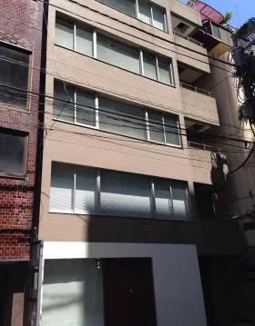 飯田ビルの外観