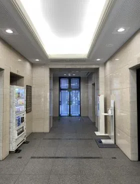 Daiwa八丁堀駅前西館(KSK西館)ビルの外観