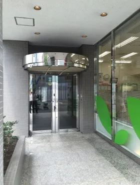 三田ネクサスビルの外観