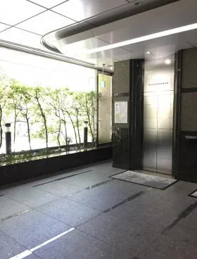 HF八丁堀(旧八丁堀SF)ビルの外観
