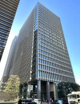 パレスビルの外観