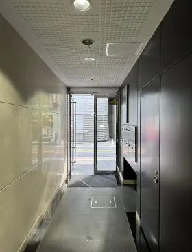 にほんばしゼニットビルの外観