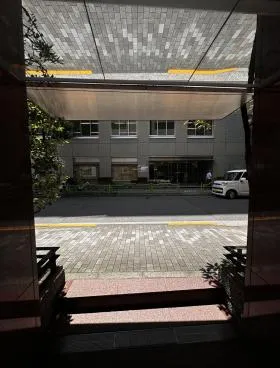 内山ビルの外観