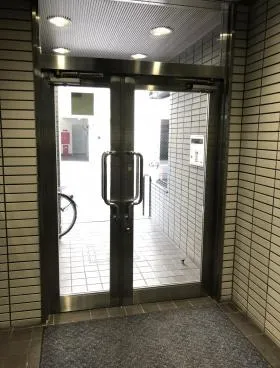 萬武ビルの外観