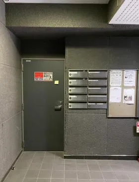 伊勢兼ビルの外観