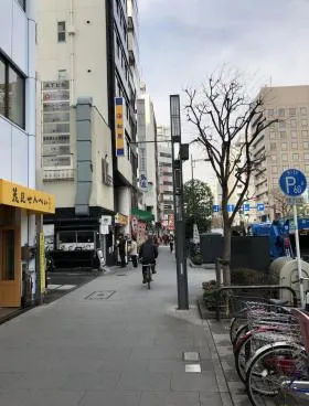ATビルの外観