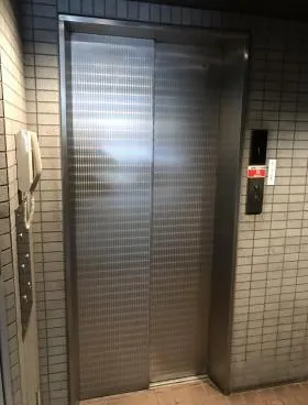 井手口ビルの外観