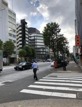 茅場町スクエアビルの外観