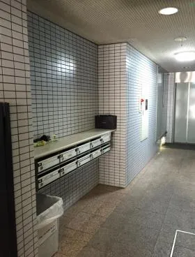 CICビルの外観