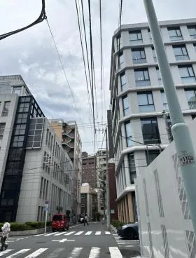日本タオル会館の外観