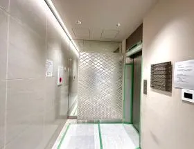 THE CORNER 日本橋人形町ビルの外観