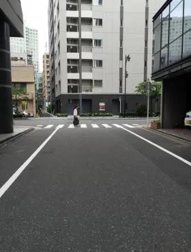 ユニバーサルビルの外観