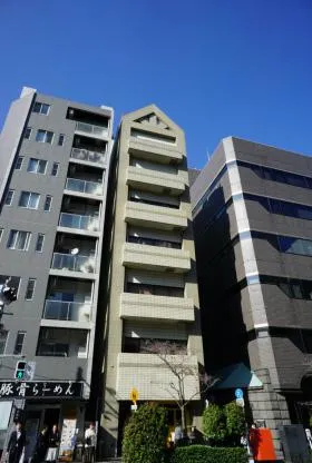 PORT ONE 茅場町ビルの外観